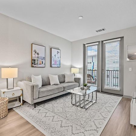 Tropicana Field 1 Bed In Downtown St Pete With Free Parking Saint Petersburg Eksteriør billede