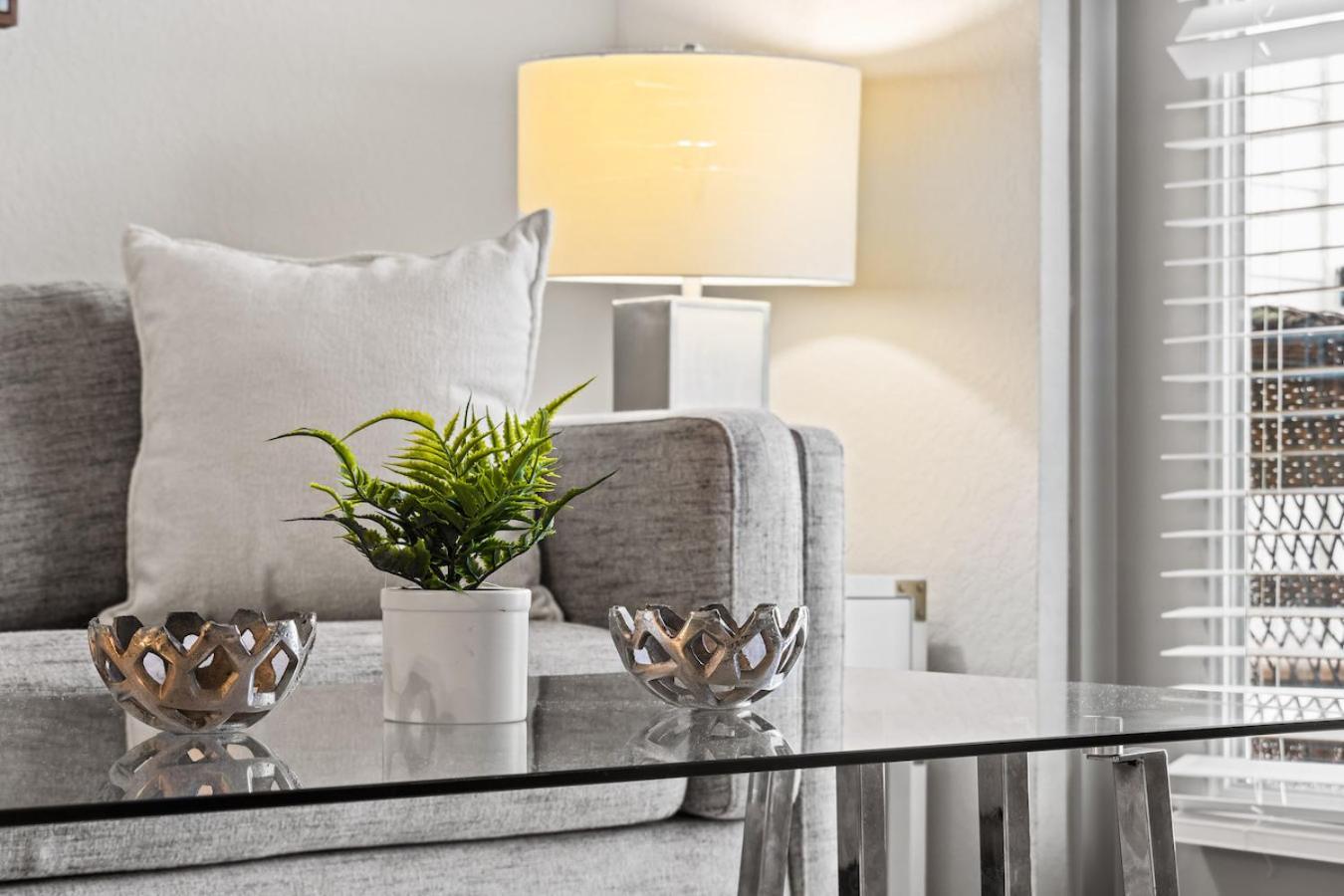 Tropicana Field 1 Bed In Downtown St Pete With Free Parking Saint Petersburg Eksteriør billede