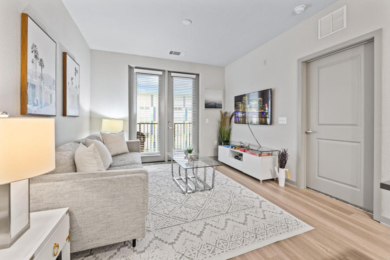 Tropicana Field 1 Bed In Downtown St Pete With Free Parking Saint Petersburg Eksteriør billede