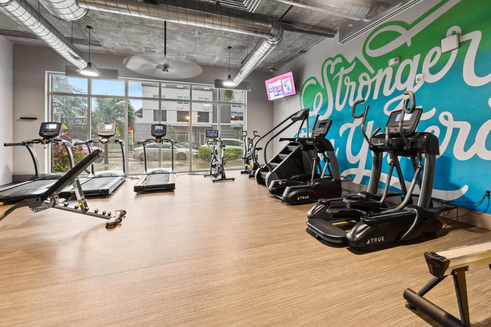 Tropicana Field 1 Bed In Downtown St Pete With Free Parking Saint Petersburg Eksteriør billede